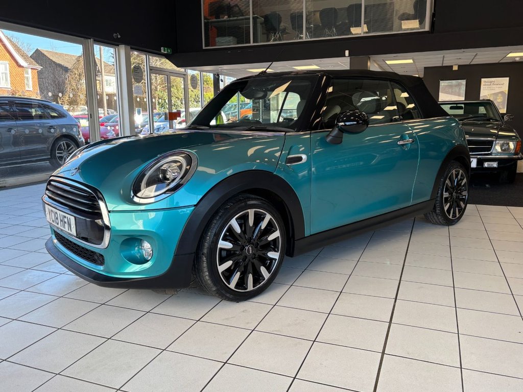 Used MINI Convertible 2018 for sale - 77936208: Photo 11