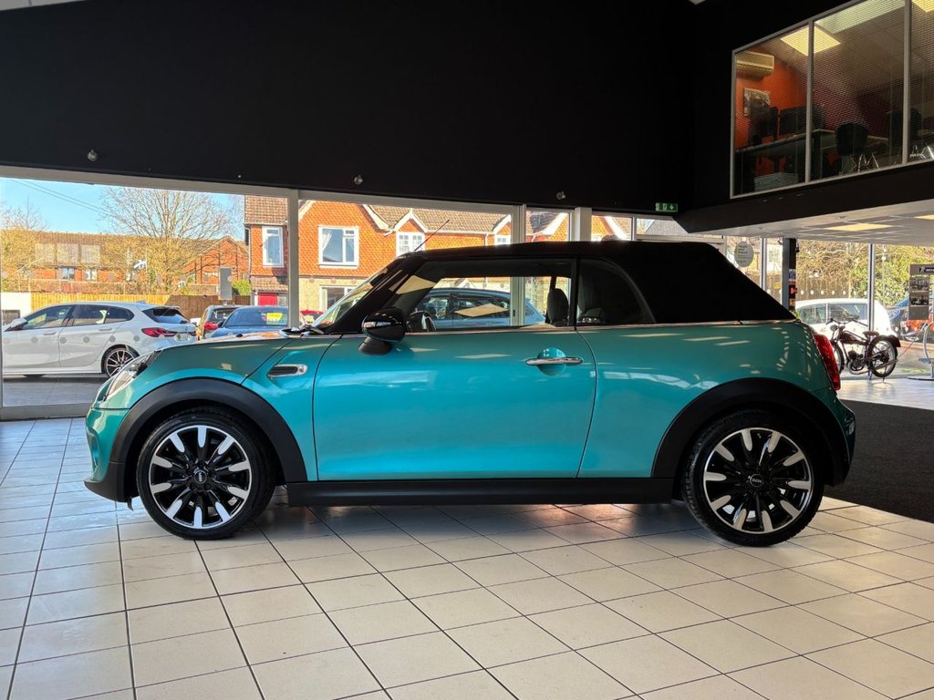 Used MINI Convertible 2018 for sale - 77936208: Photo 14