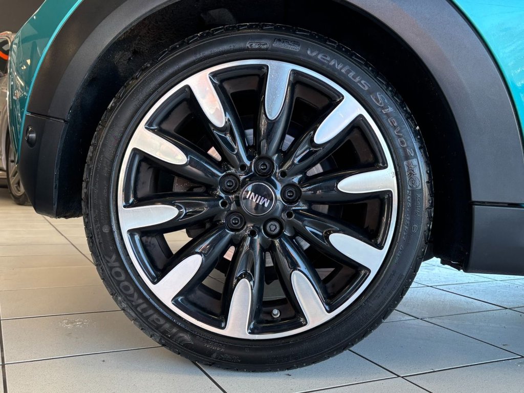 Used MINI Convertible 2018 for sale - 77936208: Photo 28