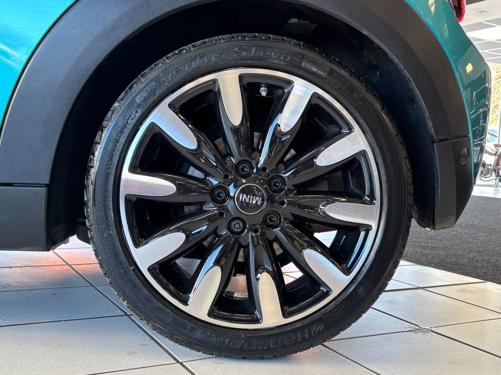 Used MINI Convertible 2018 for sale - 77936208: Photo 29