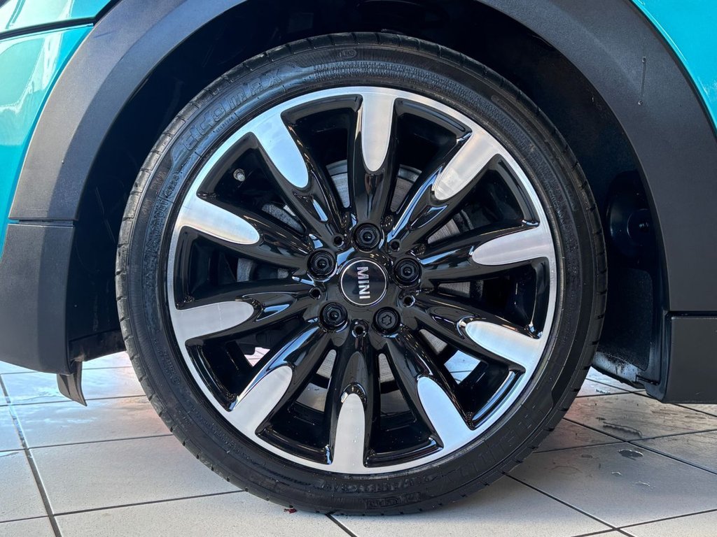 Used MINI Convertible 2018 for sale - 77936208: Photo 30