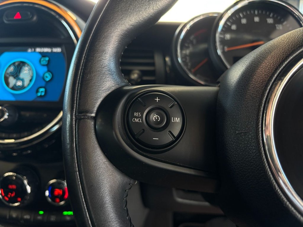 Used MINI Convertible 2018 for sale - 77936208: Photo 37