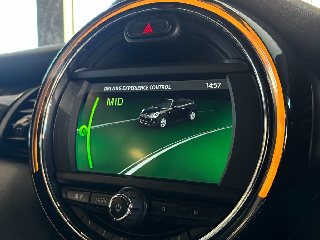 Used MINI Convertible 2018 for sale - 77936208: Photo 41