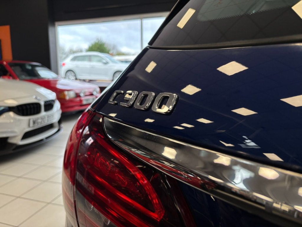 Used Mercedes-Benz C Class 2019 for sale - 76686661: Photo 12