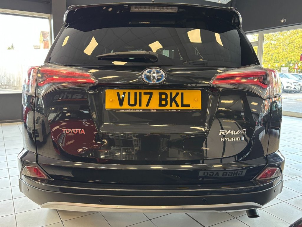 Used Toyota RAV4 2017 for sale - 76132244: Photo 10