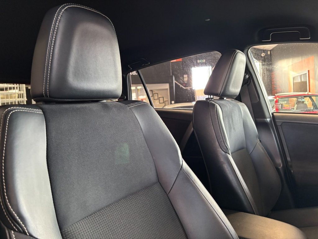 Used Toyota RAV4 2017 for sale - 76132244: Photo 22