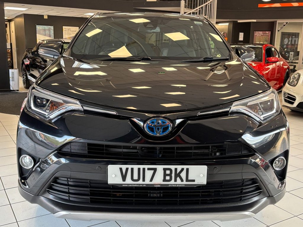 Used Toyota RAV4 2017 for sale - 76132244: Photo 5