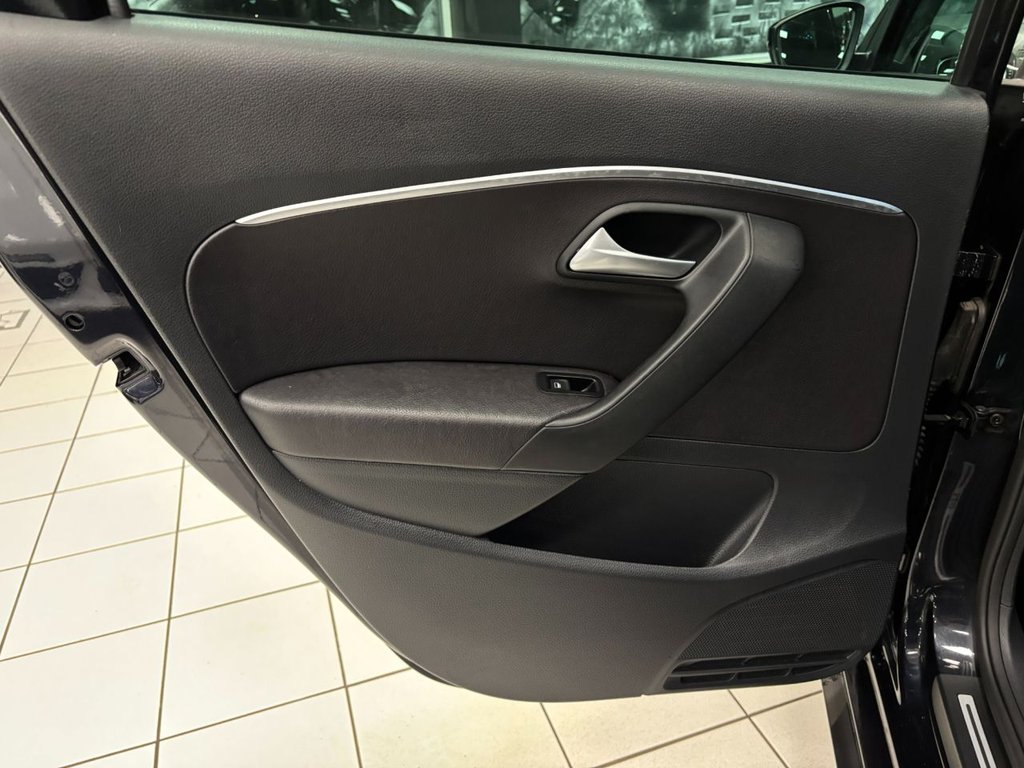 Used Volkswagen Polo 2016 for sale - 77065093: Photo 43