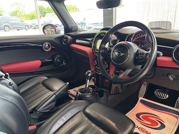 Used MINI Convertible 2016 for sale - 78597489: Photo