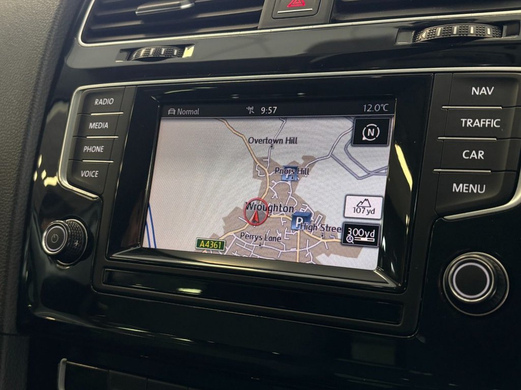 Used Volkswagen Golf 2014 for sale - 77879529: Photo 31