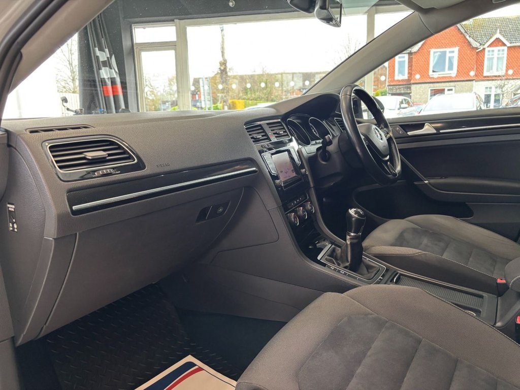 Used Volkswagen Golf 2014 for sale - 77879529: Photo 43