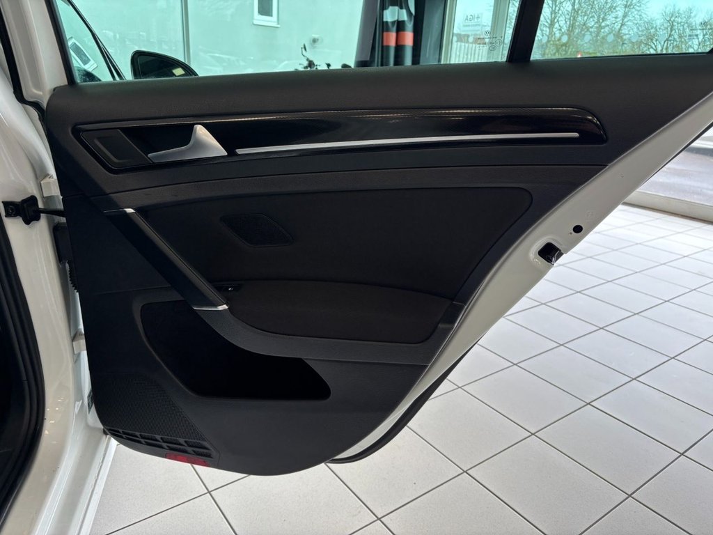 Used Volkswagen Golf 2014 for sale - 77879529: Photo 48