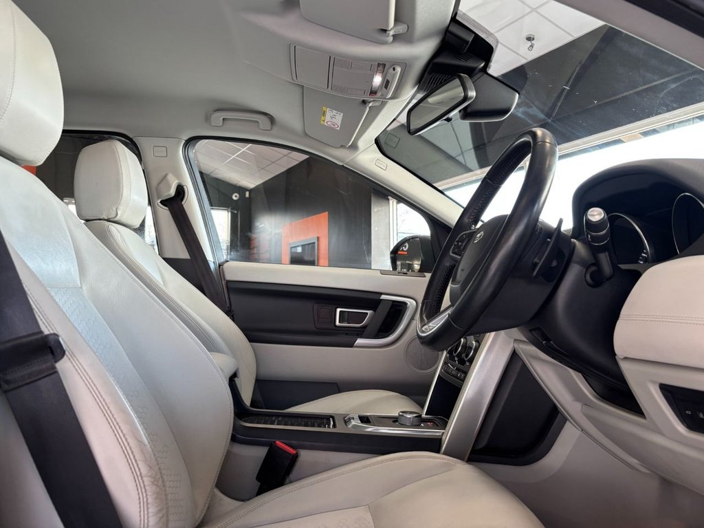 Used Land Rover Discovery Sport 2016 for sale - 77666980: Photo 23