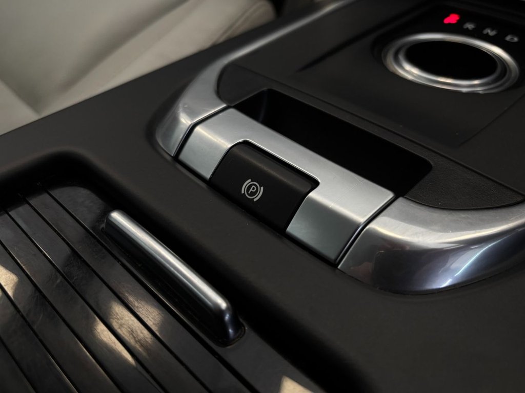 Used Land Rover Discovery Sport 2016 for sale - 77666980: Photo 43