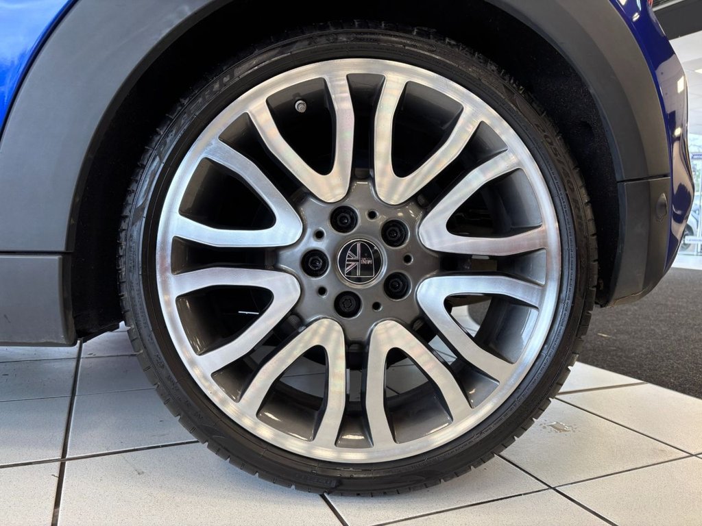 Used MINI Convertible 2018 for sale - 76546802: Photo 25