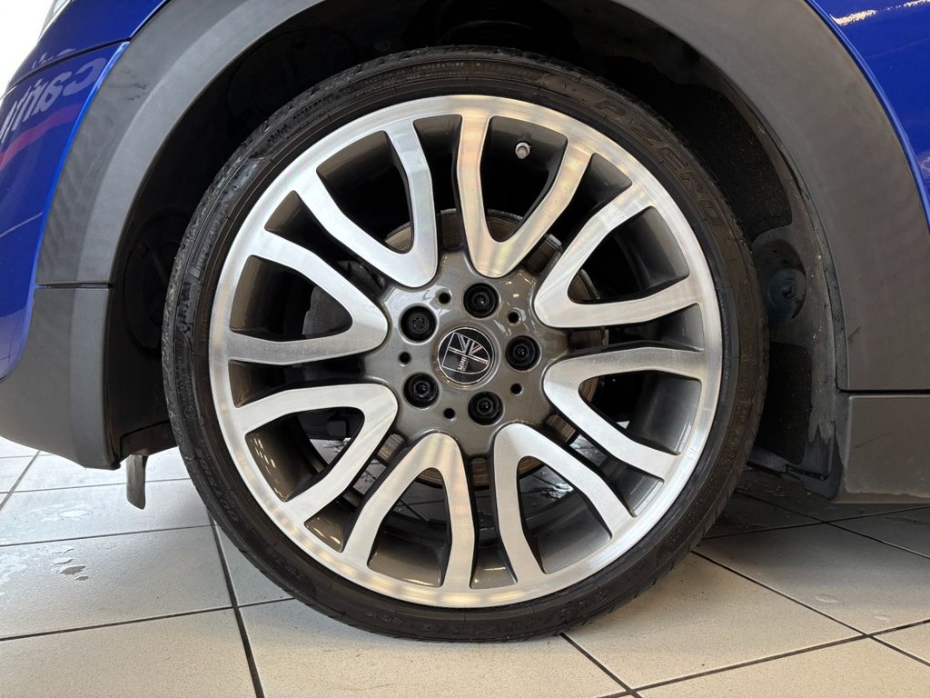 Used MINI Convertible 2018 for sale - 76546802: Photo 26