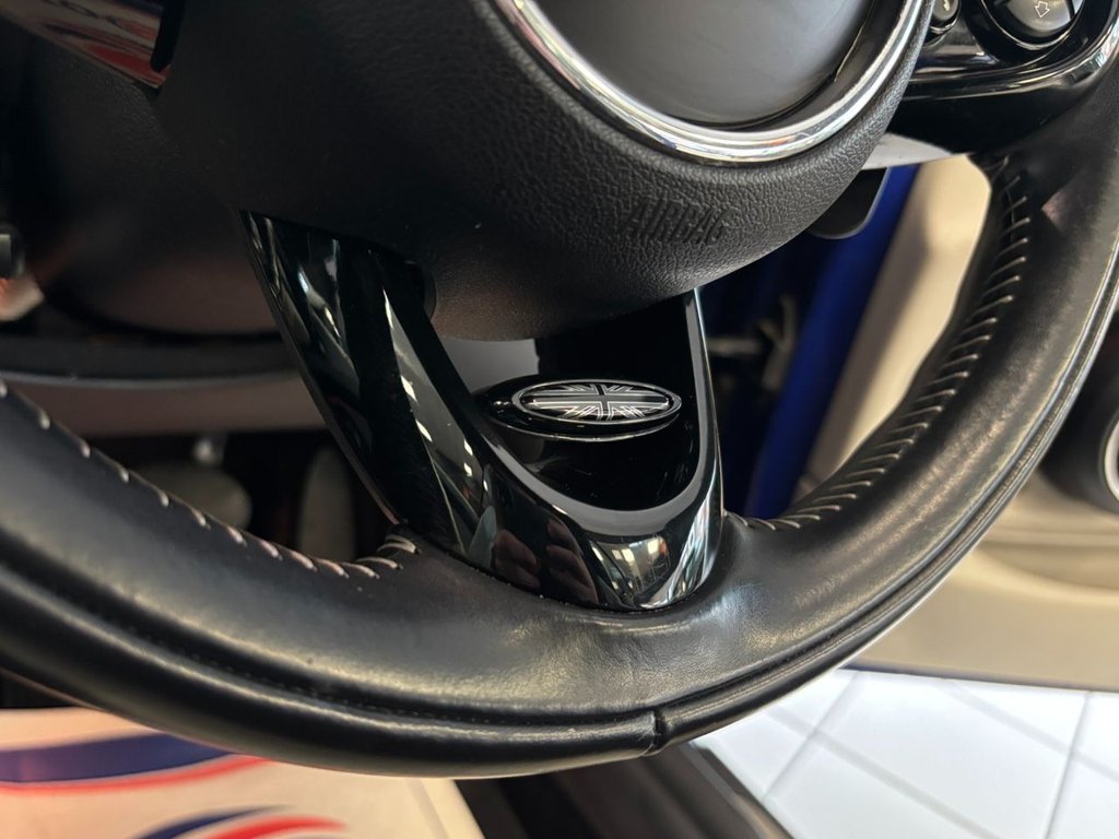 Used MINI Convertible 2018 for sale - 76546802: Photo 34