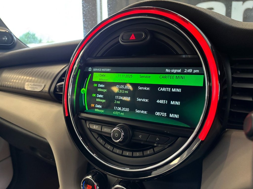 Used MINI Convertible 2018 for sale - 76546802: Photo 44