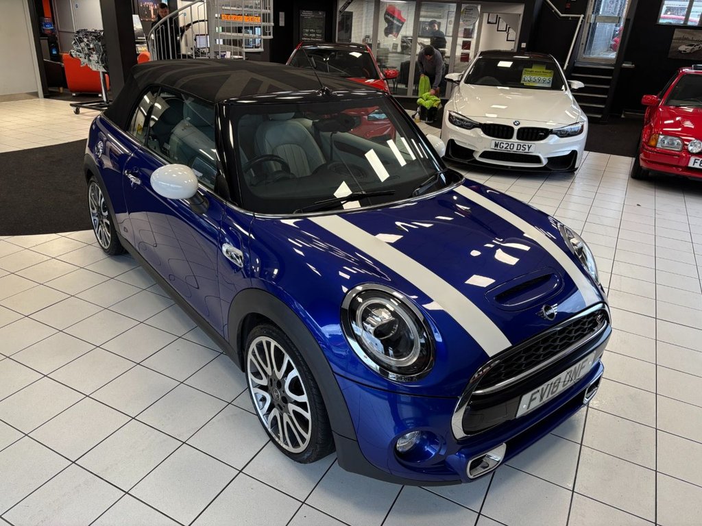 Used MINI Convertible 2018 for sale - 76546802: Photo 6