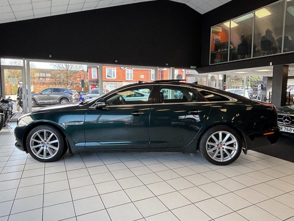 Used Jaguar XJ 2014 for sale - 77936068: Photo 10