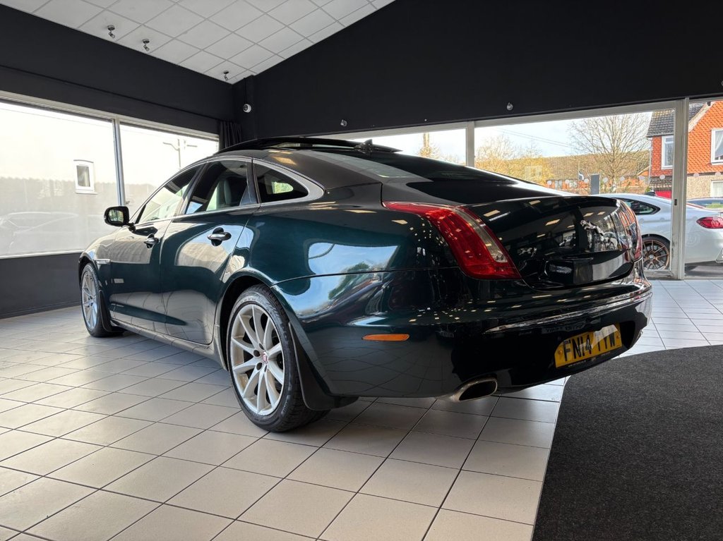 Used Jaguar XJ 2014 for sale - 77936068: Photo 11