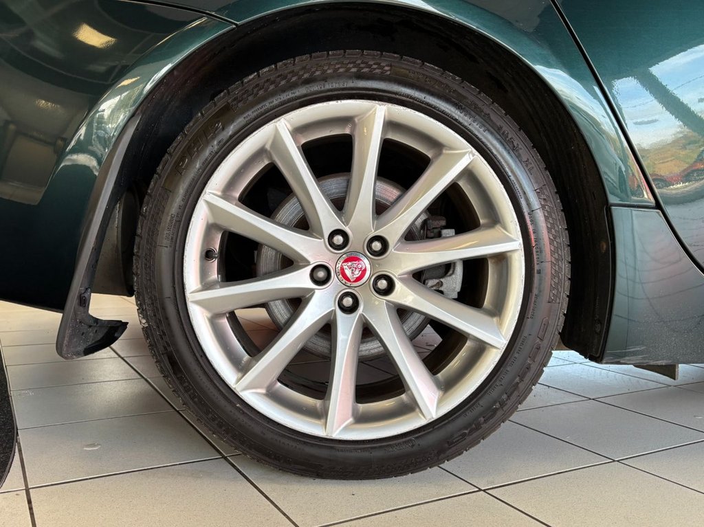 Used Jaguar XJ 2014 for sale - 77936068: Photo 20