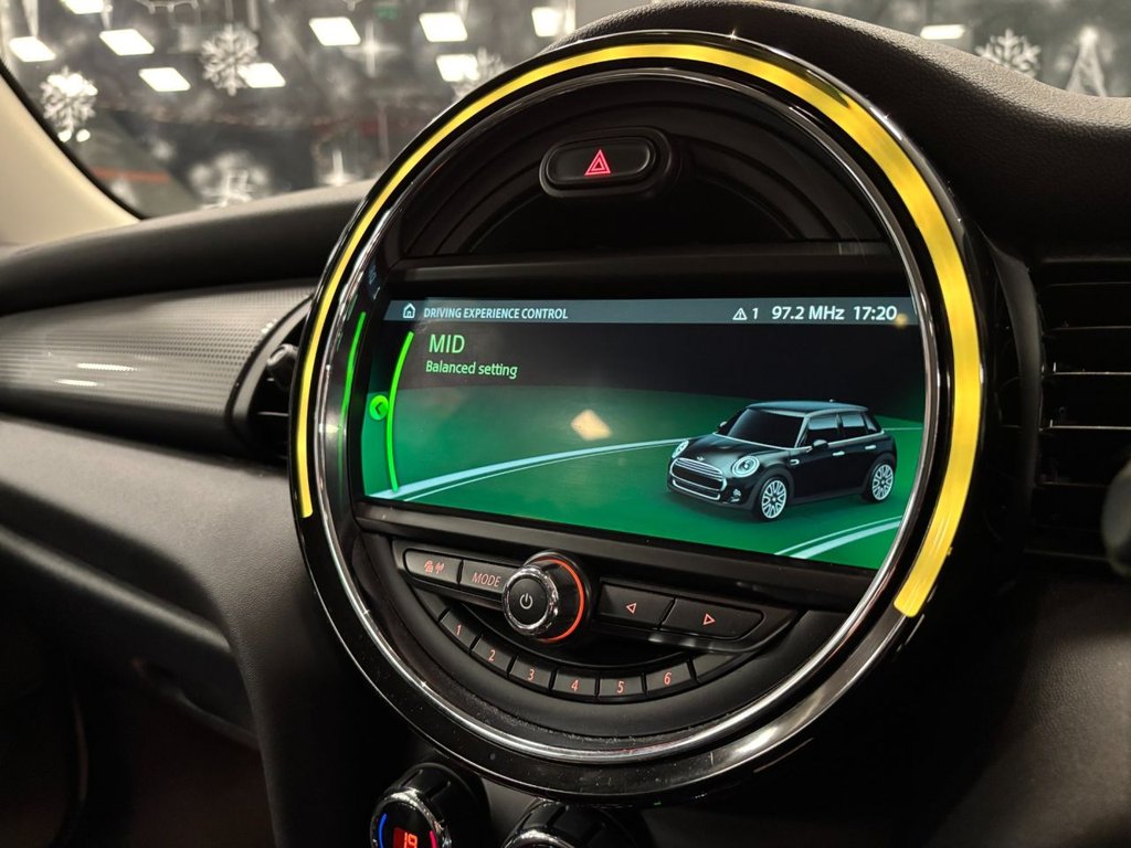 Used MINI Hatch 2018 for sale - 76973092: Photo 30