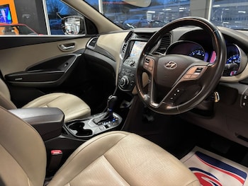 Used Hyundai Santa Fe 2013 for sale - 78725525: Photo