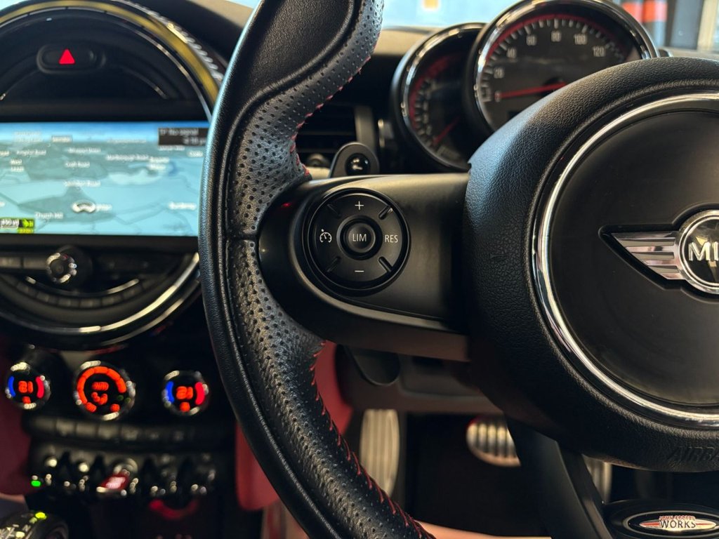 Used MINI Hatch 2015 for sale - 77341290: Photo 32