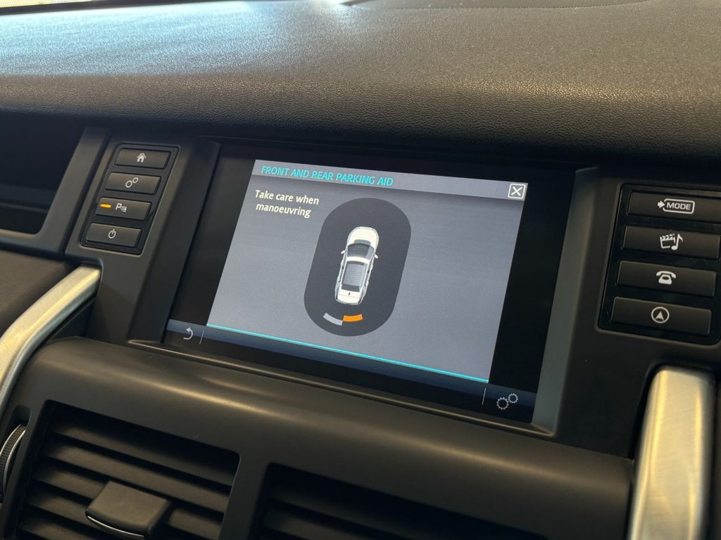 Used Land Rover Discovery Sport 2015 for sale - 76617297: Photo 31