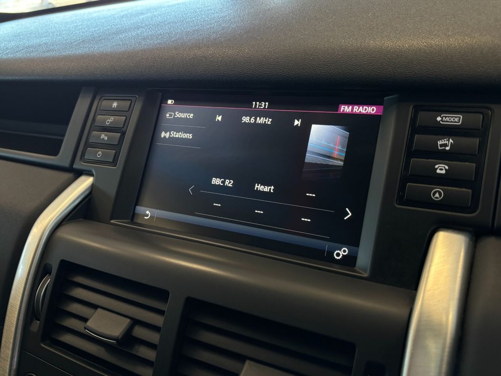 Used Land Rover Discovery Sport 2015 for sale - 76617297: Photo 34