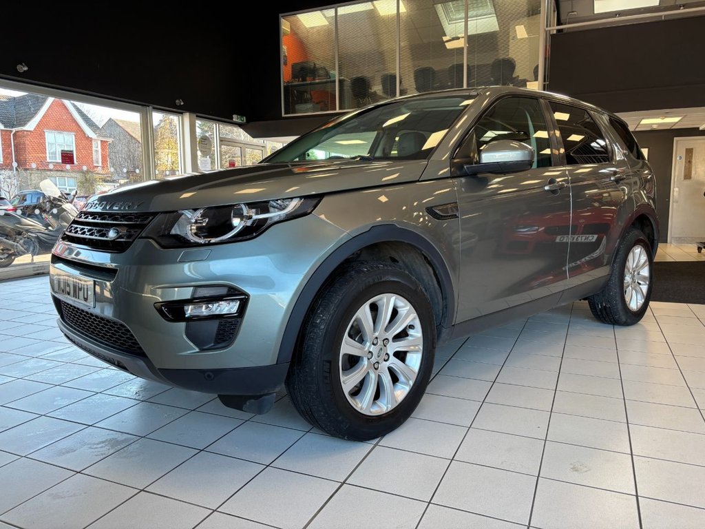 Used Land Rover Discovery Sport 2015 for sale - 76617297: Photo 9