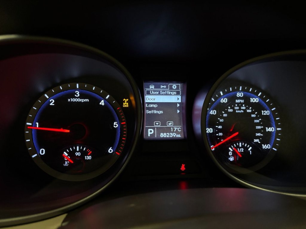 Used Hyundai Santa Fe 2013 for sale - 76569740: Photo 24