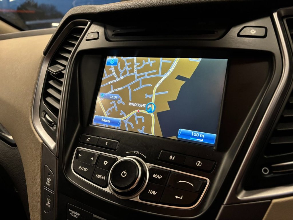 Used Hyundai Santa Fe 2013 for sale - 76569740: Photo 26