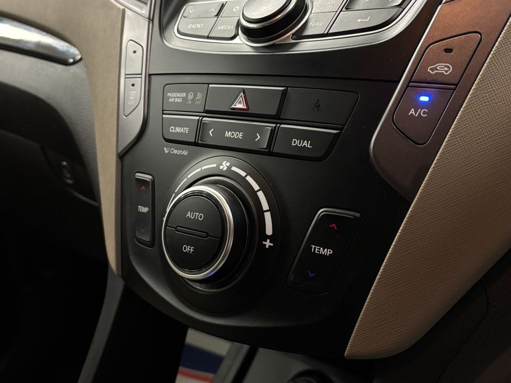 Used Hyundai Santa Fe 2013 for sale - 76569740: Photo 34