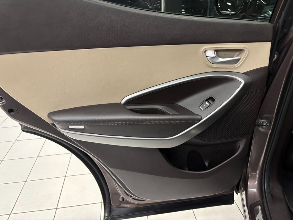 Used Hyundai Santa Fe 2013 for sale - 76569740: Photo 39