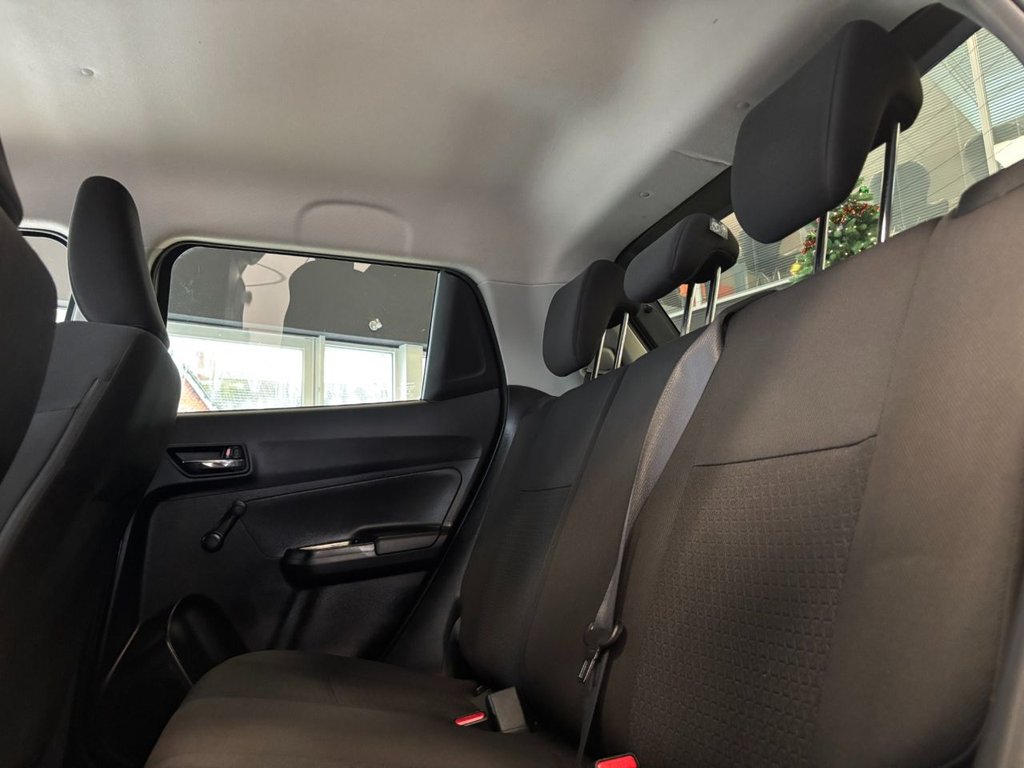 Used Suzuki Swift 2021 for sale - 76883179: Photo 46