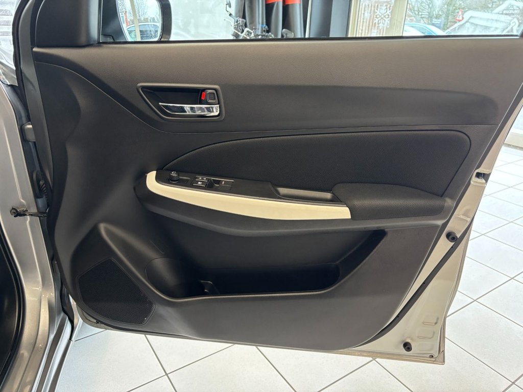 Used Suzuki Swift 2021 for sale - 76883179: Photo 50