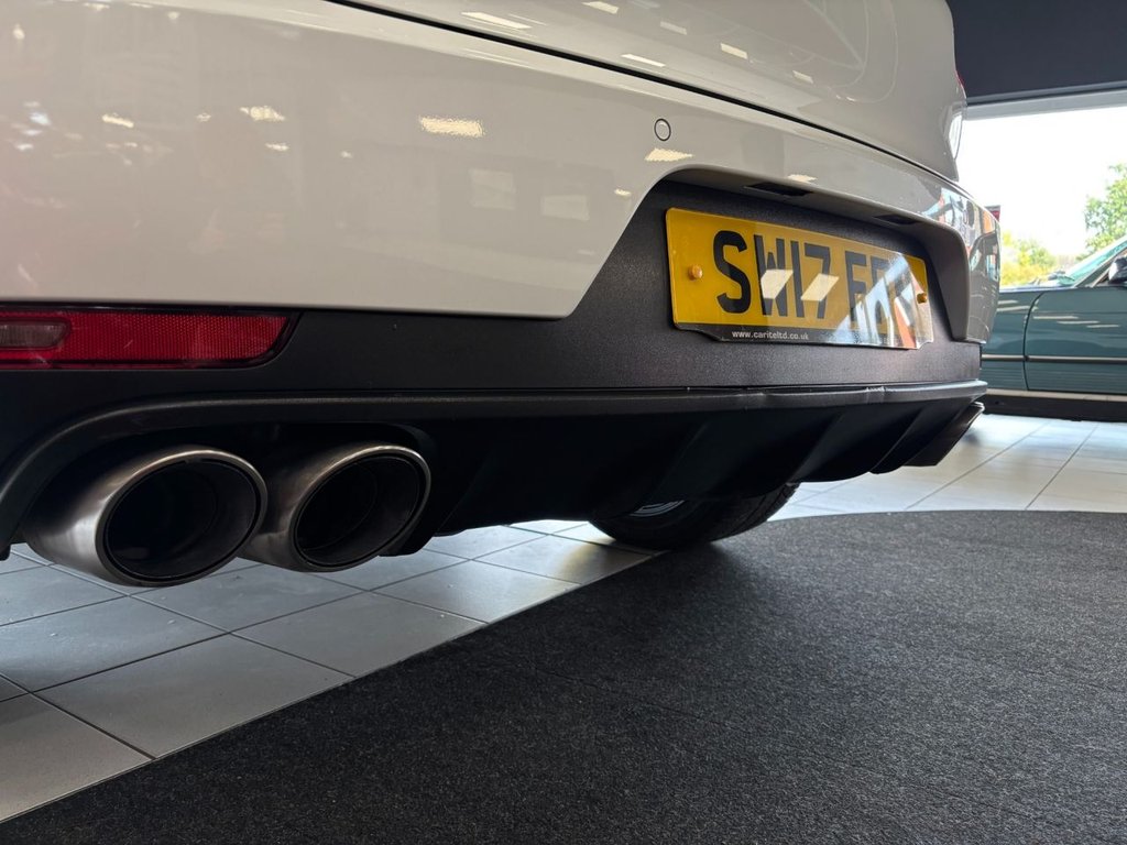 Used Porsche Macan 2017 for sale - 76105576: Photo 14