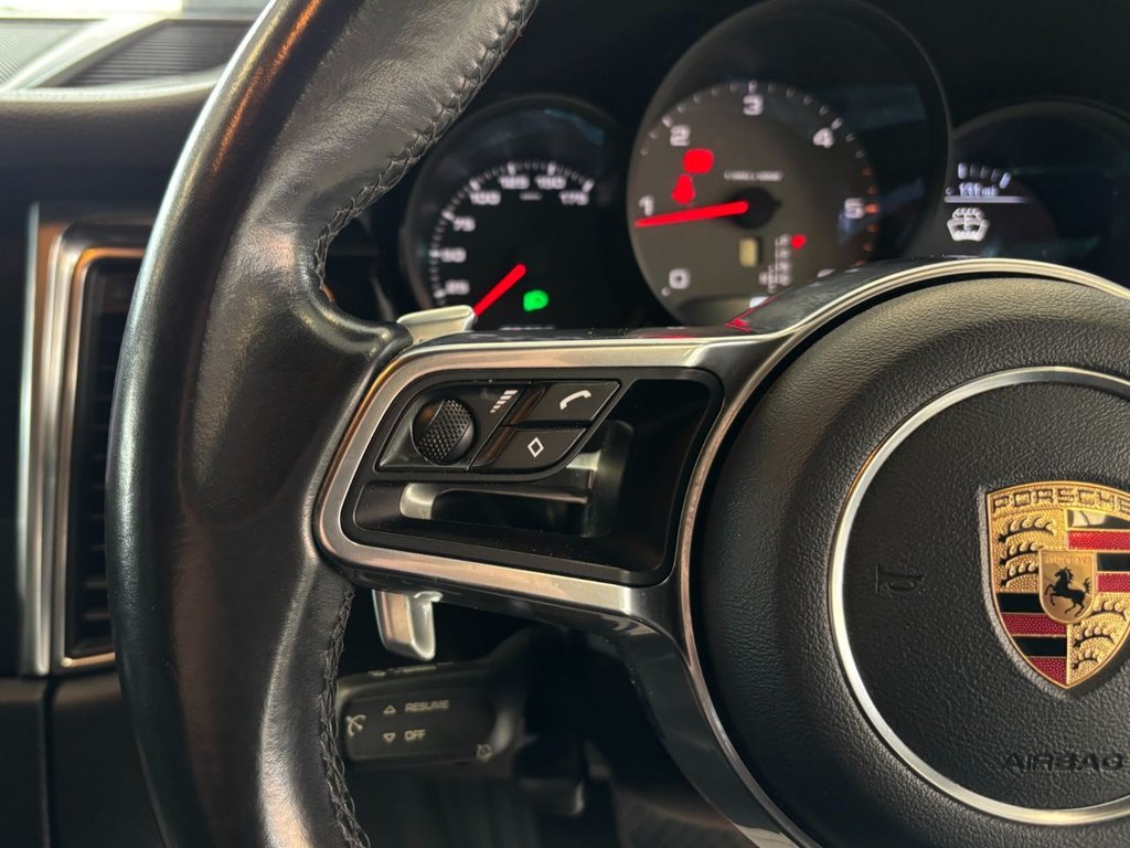 Used Porsche Macan 2017 for sale - 76105576: Photo 27