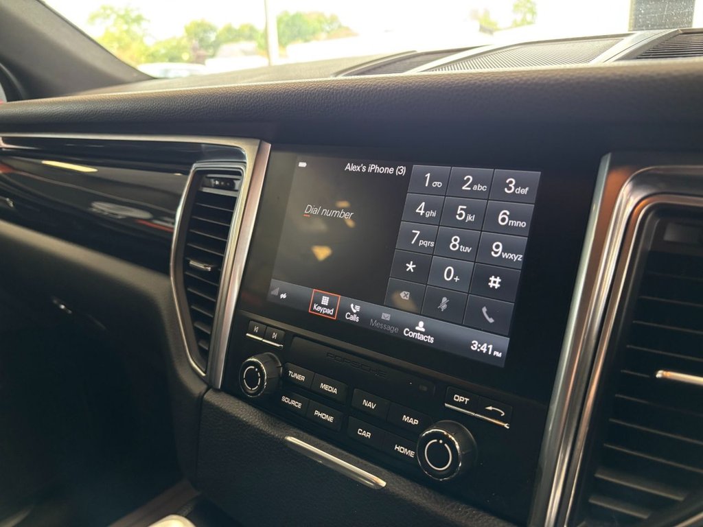 Used Porsche Macan 2017 for sale - 76105576: Photo 38