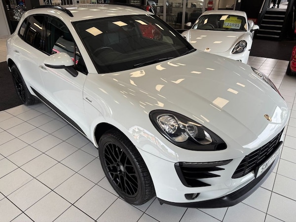 Used Porsche Macan 2017 for sale - 76105576: Photo 3