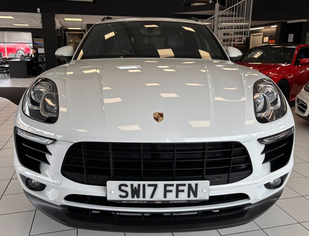 Used Porsche Macan 2017 for sale - 76105576: Photo 5