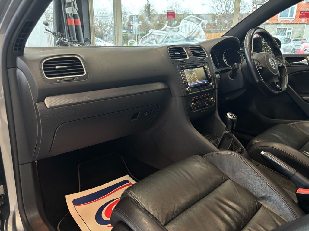 Used Volkswagen Golf 2011 for sale - 77355949: Photo 41