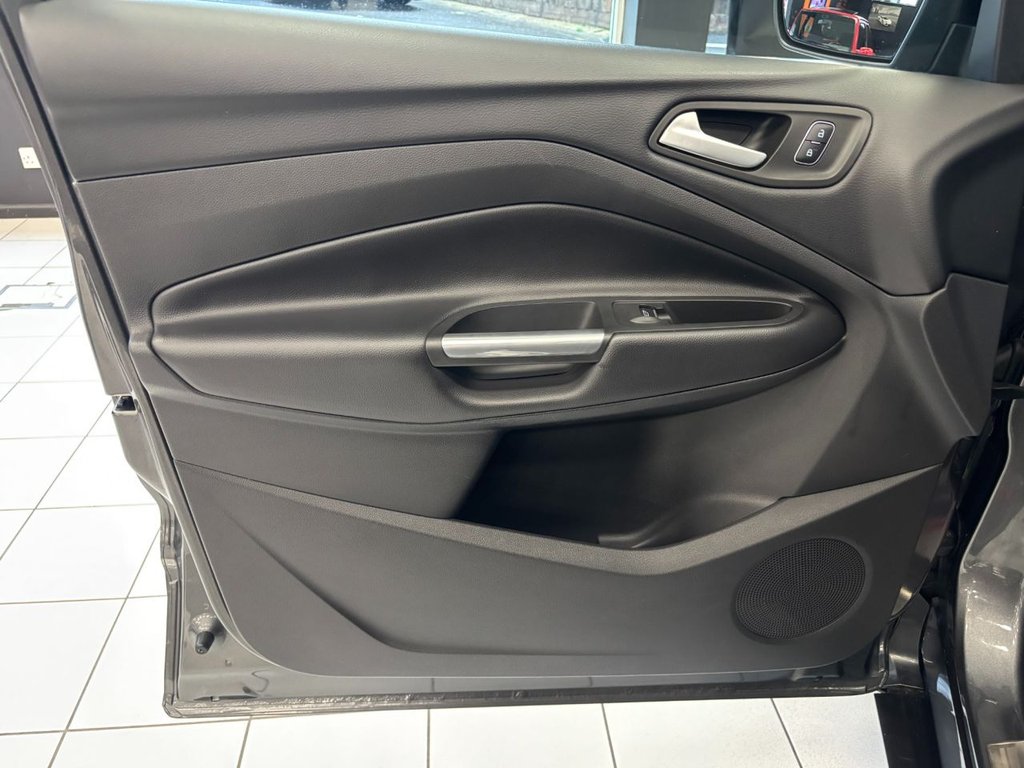 Used Ford Kuga 2019 for sale - 76768567: Photo 48