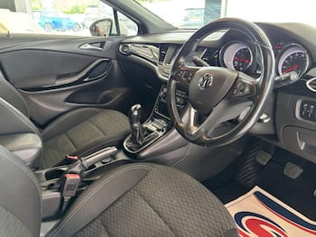 Used Vauxhall Astra 2017 for sale - 79695673: Photo