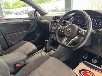 Used Volkswagen Tiguan 2019 for sale - 78919039: Photo