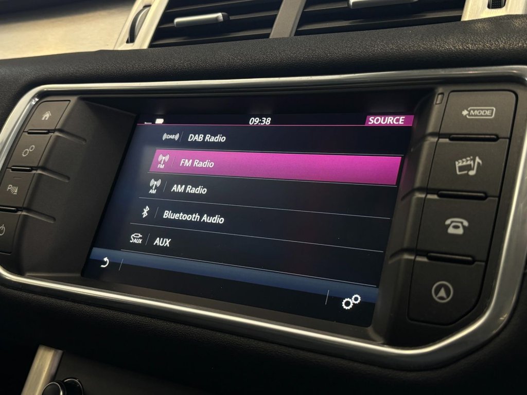 Used Land Rover Range Rover Evoque 2015 for sale - 77904690: Photo 35