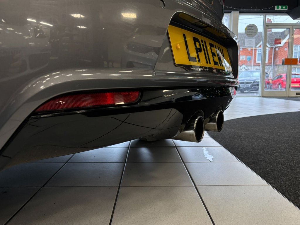 Used Volkswagen Golf 2011 for sale - 77064844: Photo 12