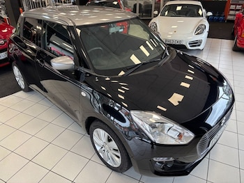 Used Suzuki Swift 2017 for sale - 75765382: Photo